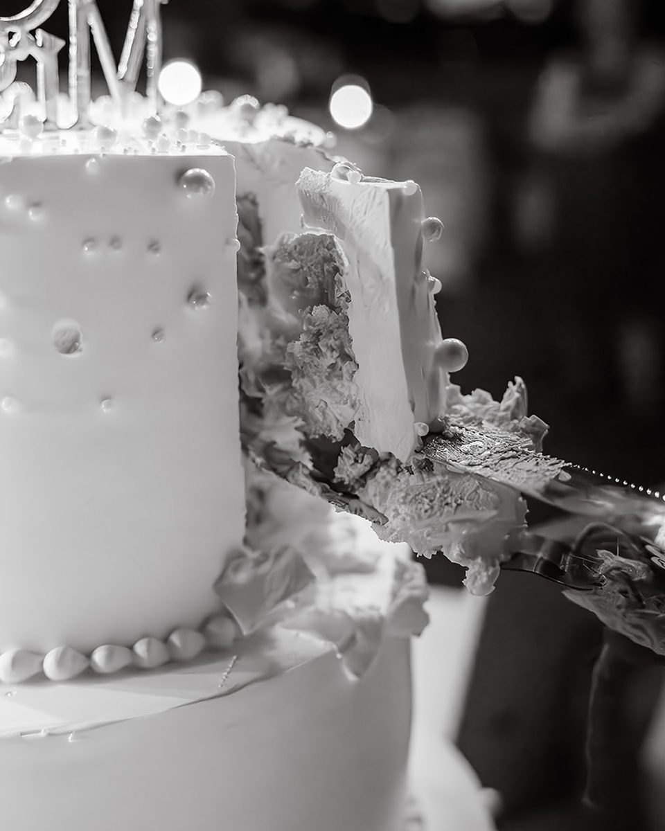 Wedding cake detail at a Southaven estate wedding, black and white